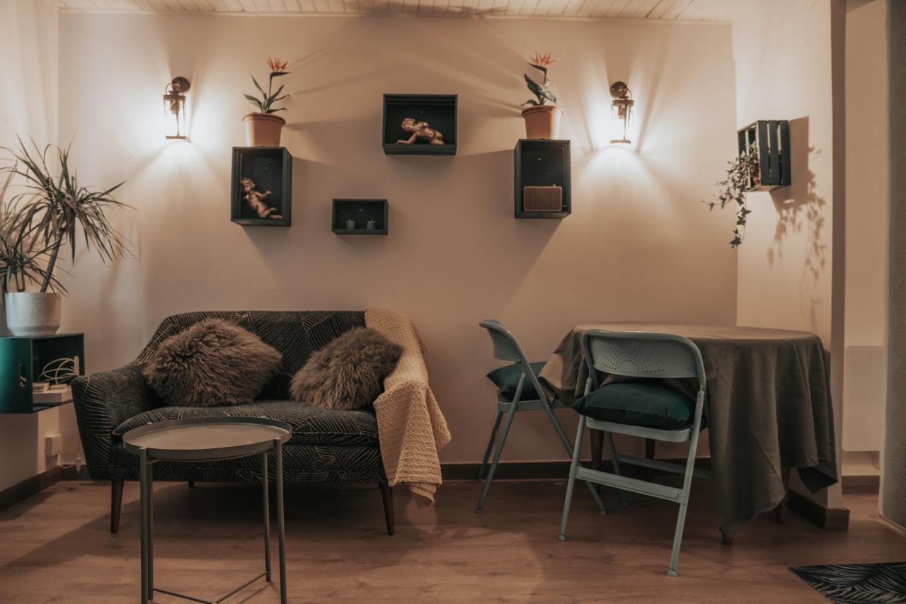 Grand Studio, Vue Centre Carte Parking Sanary-sur-Mer